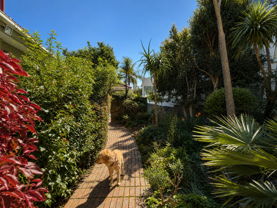 3 Bedroom Property for Sale in Camps Bay Western Cape